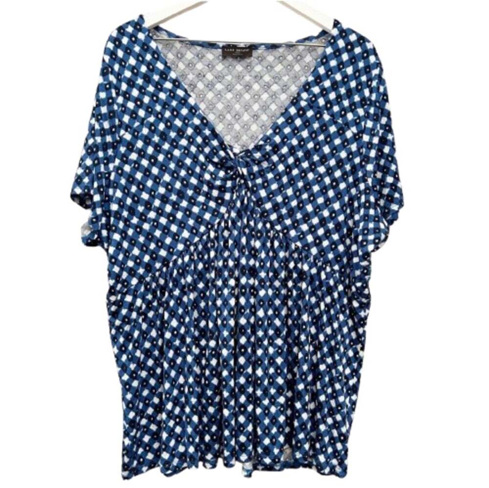 LANE BRYANT Blue Geometric Twist Front V-Neck Top Blouse Womens Size 22 24